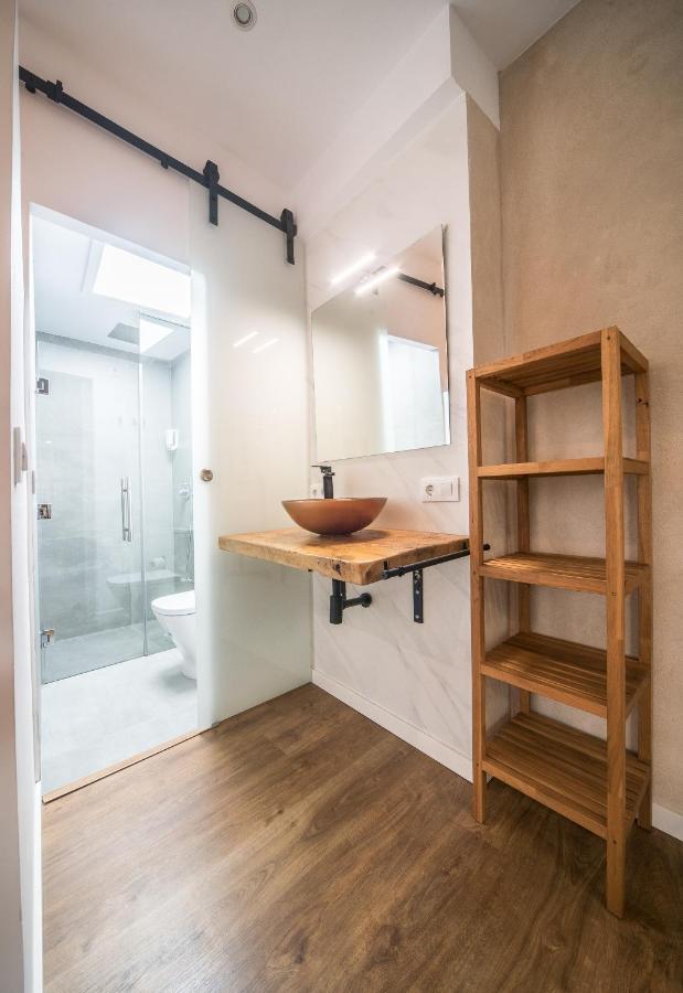 Rey De Sevilla Flats - Duplex Museo Екстериор снимка