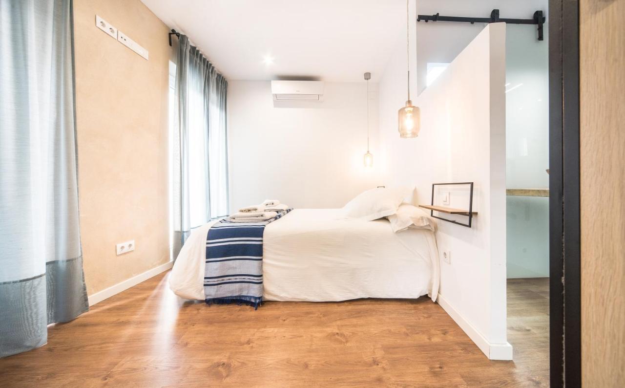 Rey De Sevilla Flats - Duplex Museo Екстериор снимка