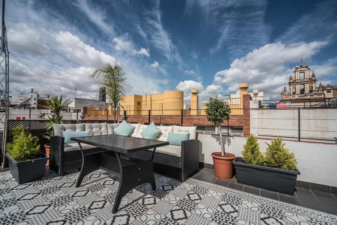 Rey De Sevilla Flats - Duplex Museo Екстериор снимка