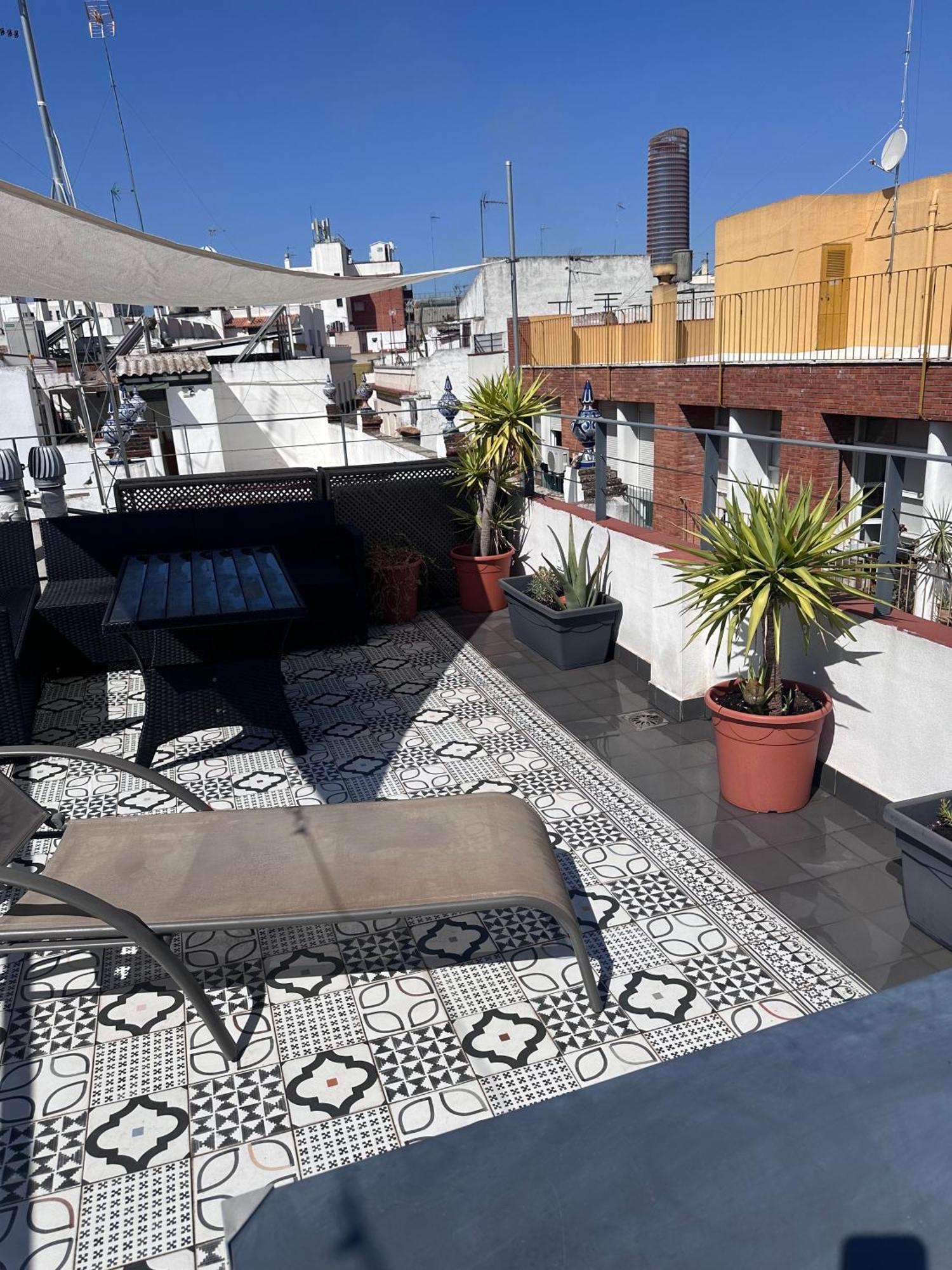 Rey De Sevilla Flats - Duplex Museo Екстериор снимка